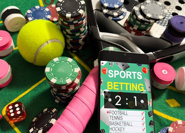 Live dealer at Lightning Roulette table on royal88
